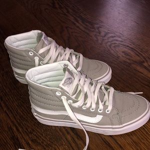 High top white and grey vans
